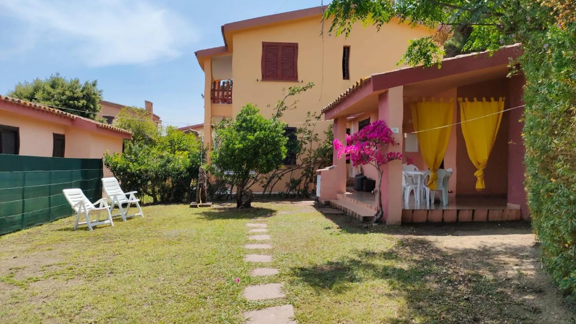 Villetta Ginestre Basse A Due Passi Dalla Spiaggia مونتي ناي